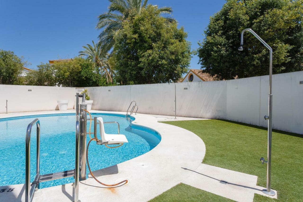 Real Escuela Home Jerez de la Frontera Eksteriør billede
